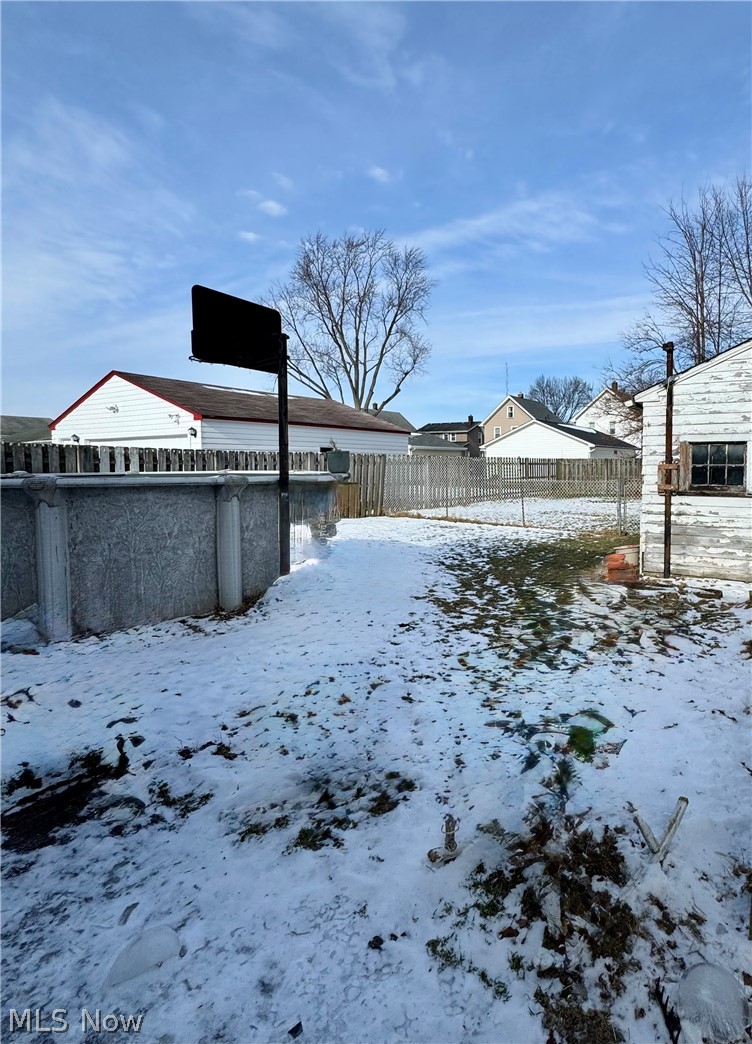 143 Wilson Street Struthers OH 44471