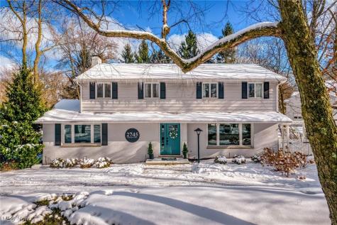 2745 Green Road Shaker Heights OH 44122