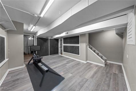 2745 Green Road Shaker Heights OH 44122