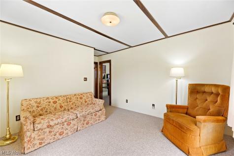 712 S Hametown Road Copley OH 44321