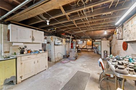 712 S Hametown Road Copley OH 44321