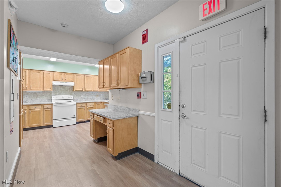 17702 Nottingham Road Cleveland OH 44119