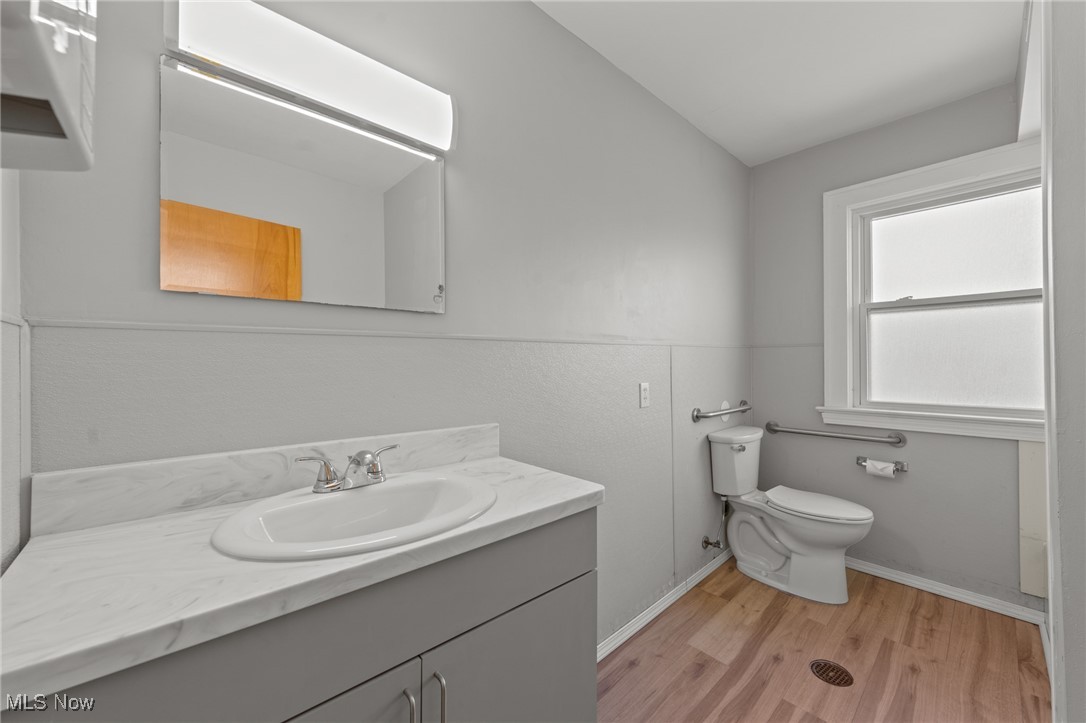 17702 Nottingham Road Cleveland OH 44119