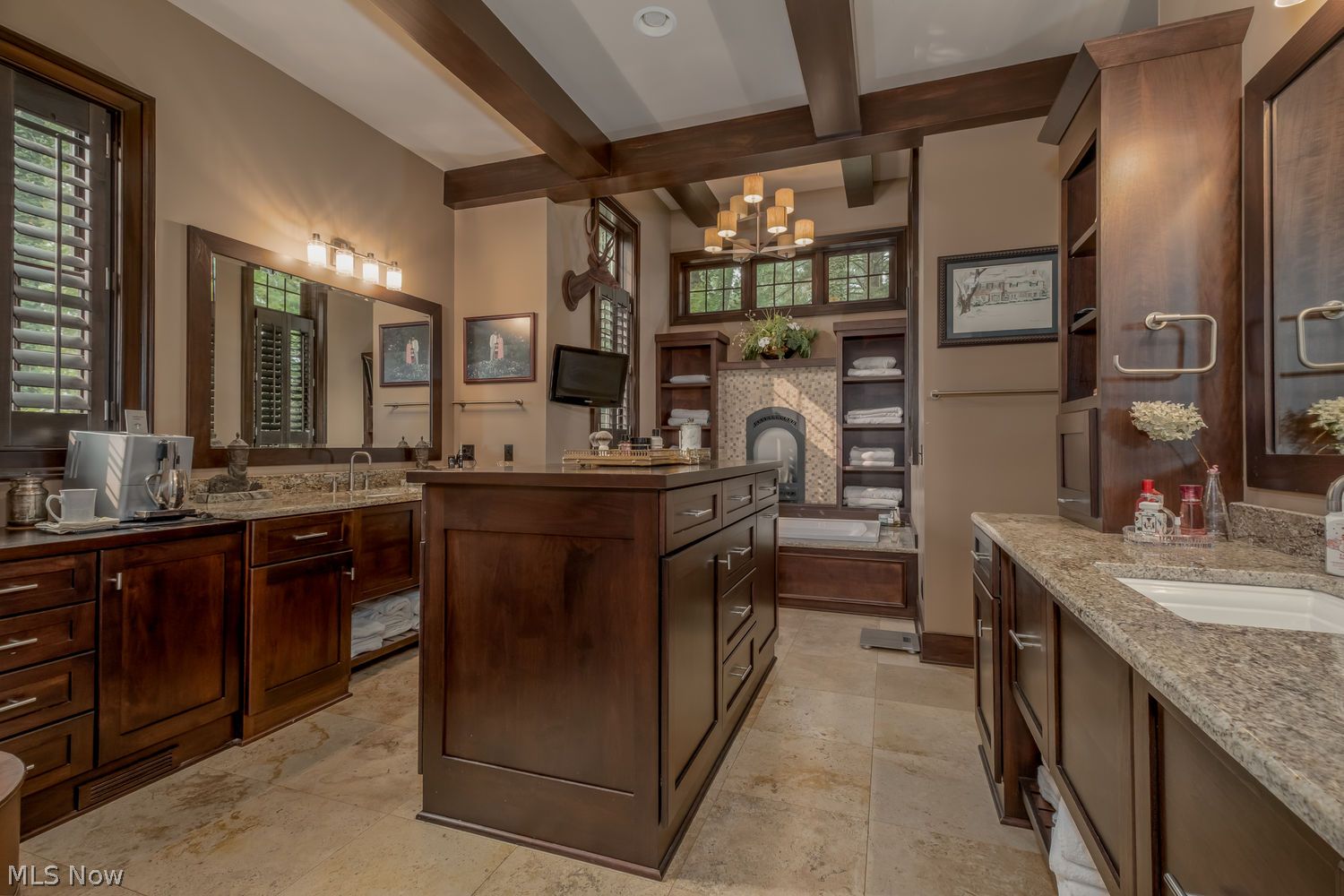 4161 Glenmoor Road NW Canton OH 44718