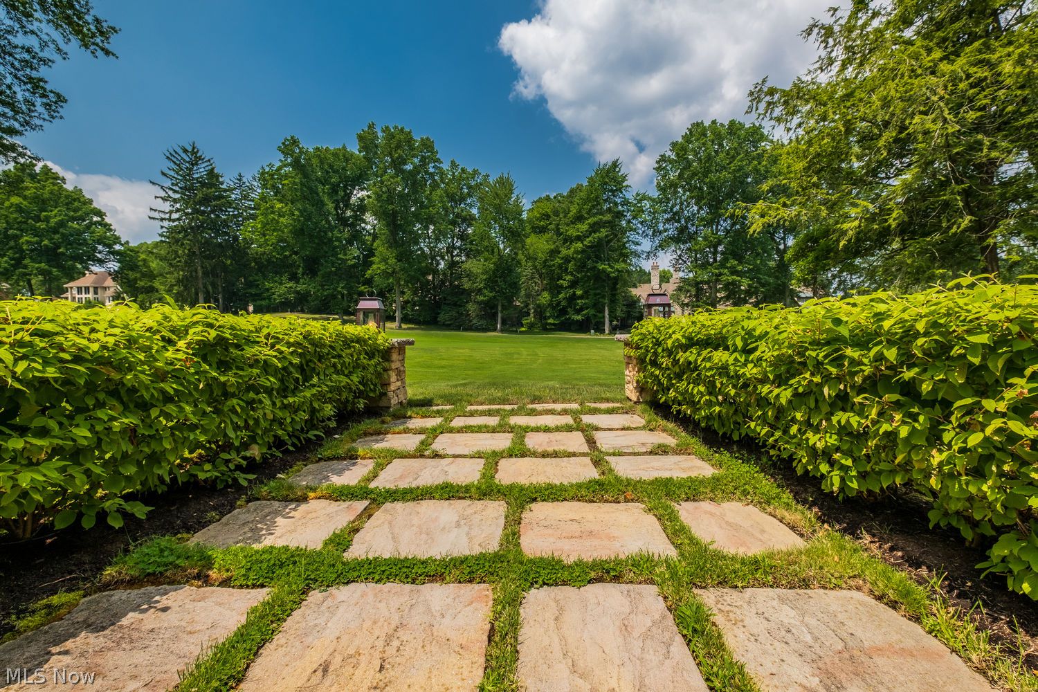 4161 Glenmoor Road NW Canton OH 44718