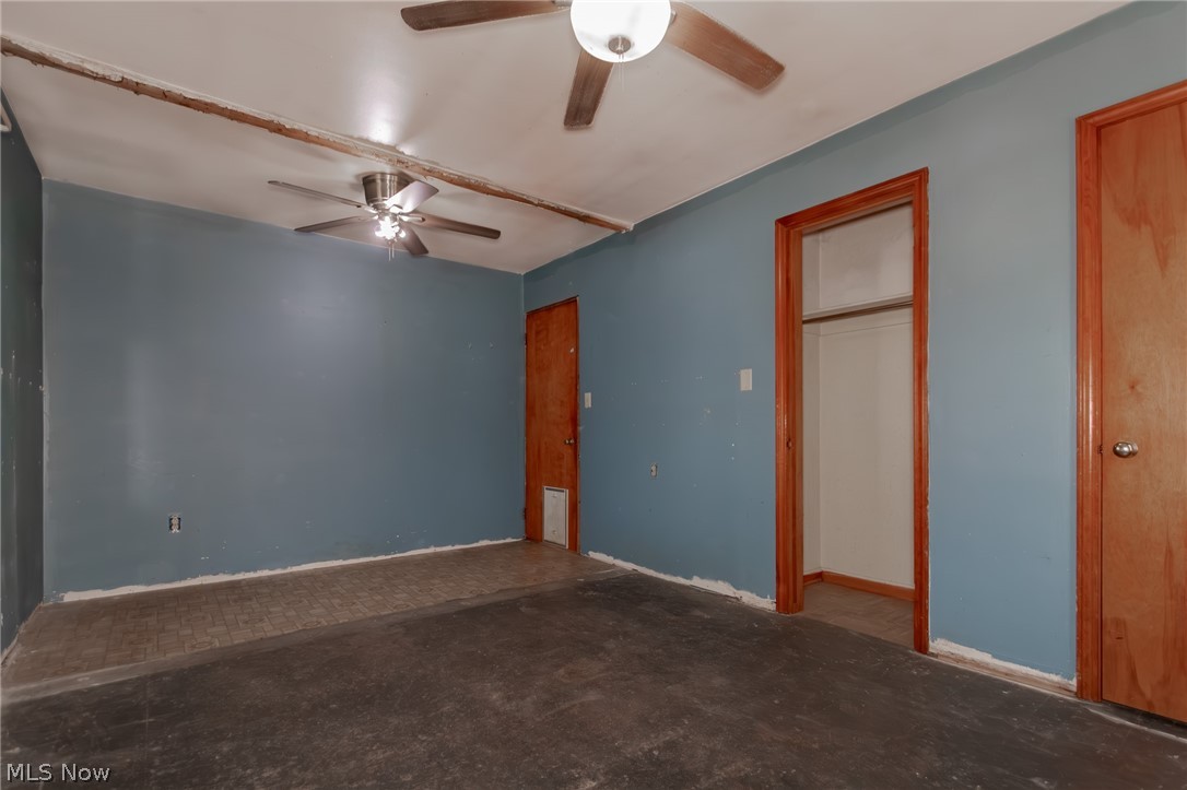 34233 Beach Park Avenue Eastlake OH 44095