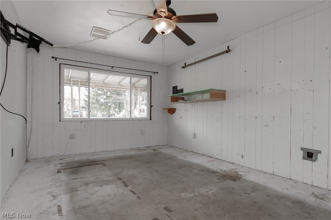 34233 Beach Park Avenue Eastlake OH 44095