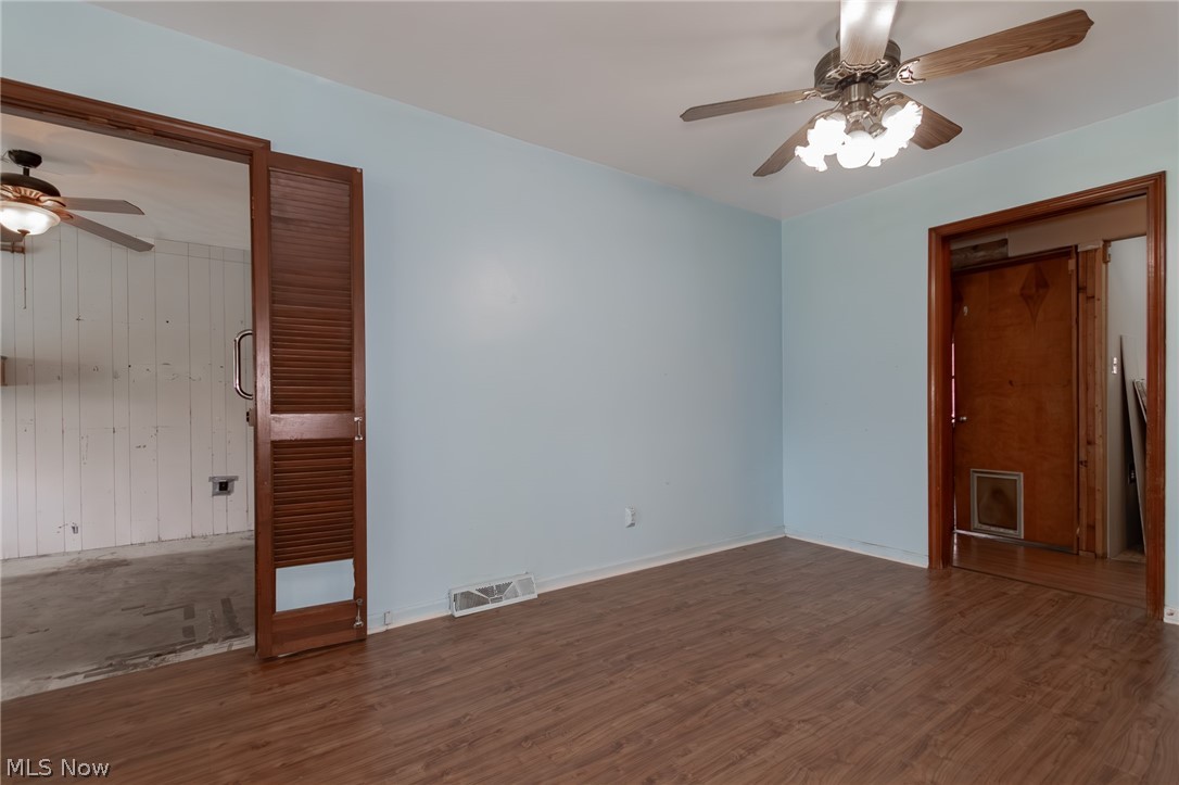 34233 Beach Park Avenue Eastlake OH 44095