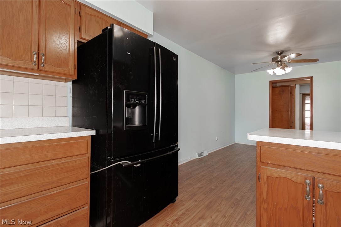 34233 Beach Park Avenue Eastlake OH 44095