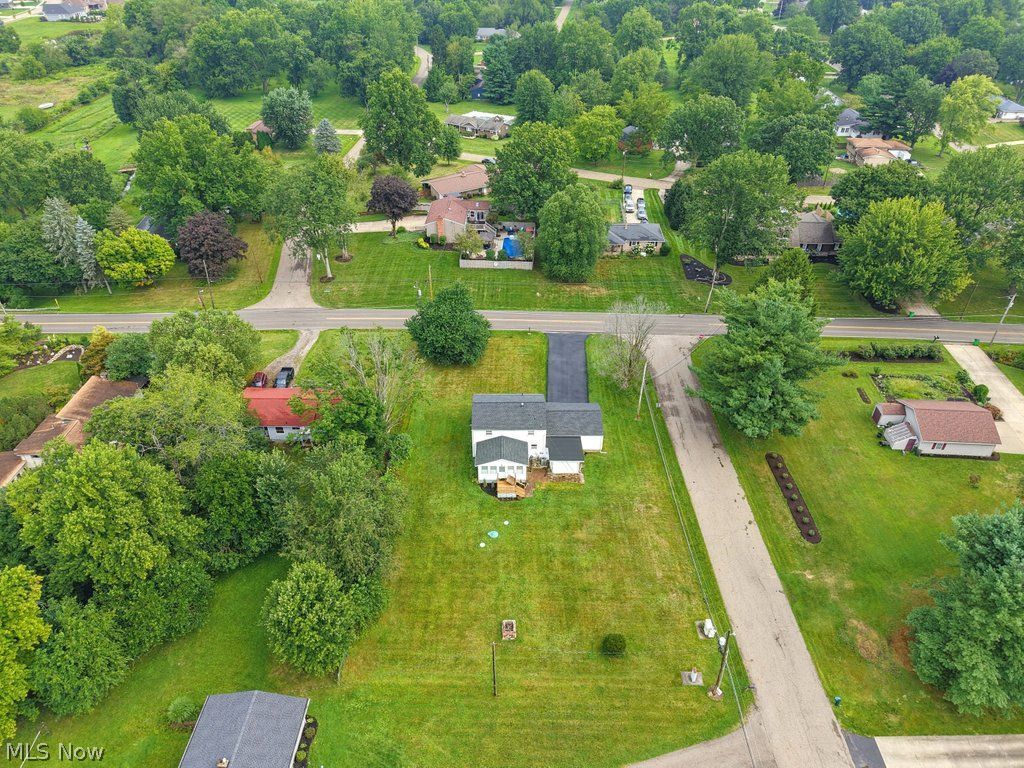 1888 Mt Pleasant Street NW North Canton OH 44720
