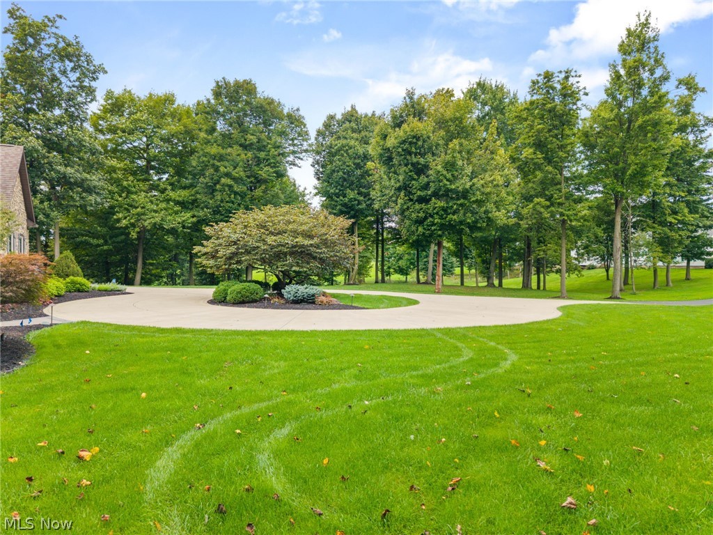 14512 Orrville Street NW North Lawrence OH 44666