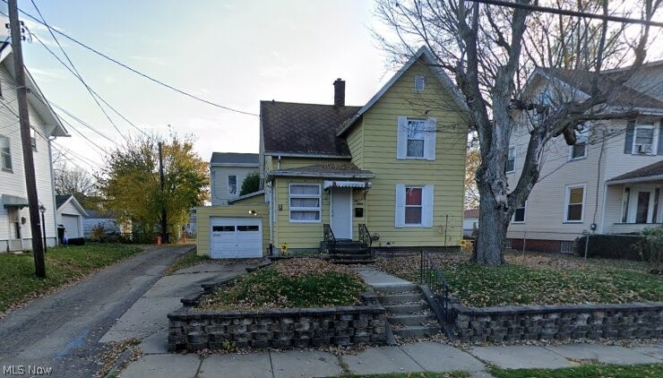 916 Darmouth Avenue SW Canton OH 44710