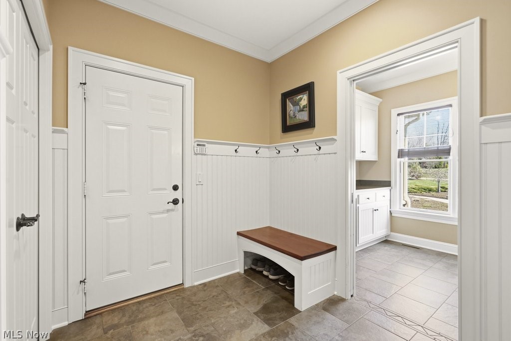 2566 Morning Star Drive Hinckley OH 44233