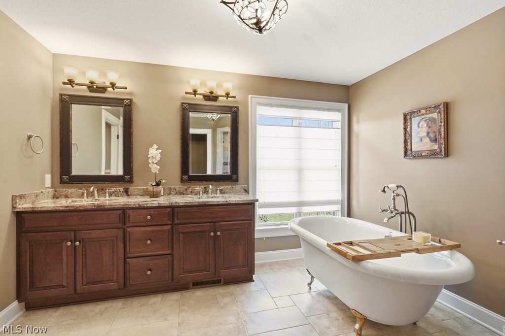 2566 Morning Star Drive Hinckley OH 44233