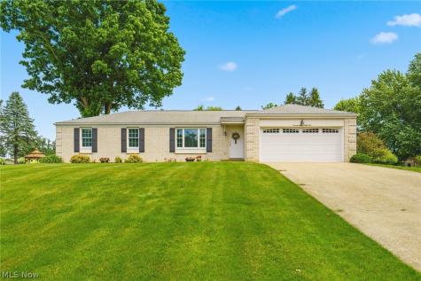 7891 Autumnwood Street NW North Canton OH 44720