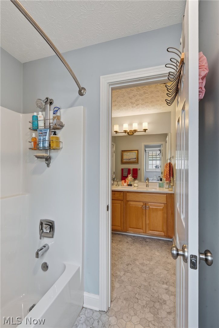 28948 Weybridge Drive Westlake OH 44145