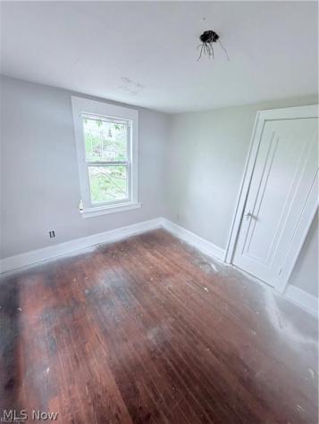 1174 Mercer Avenue Akron OH 44307