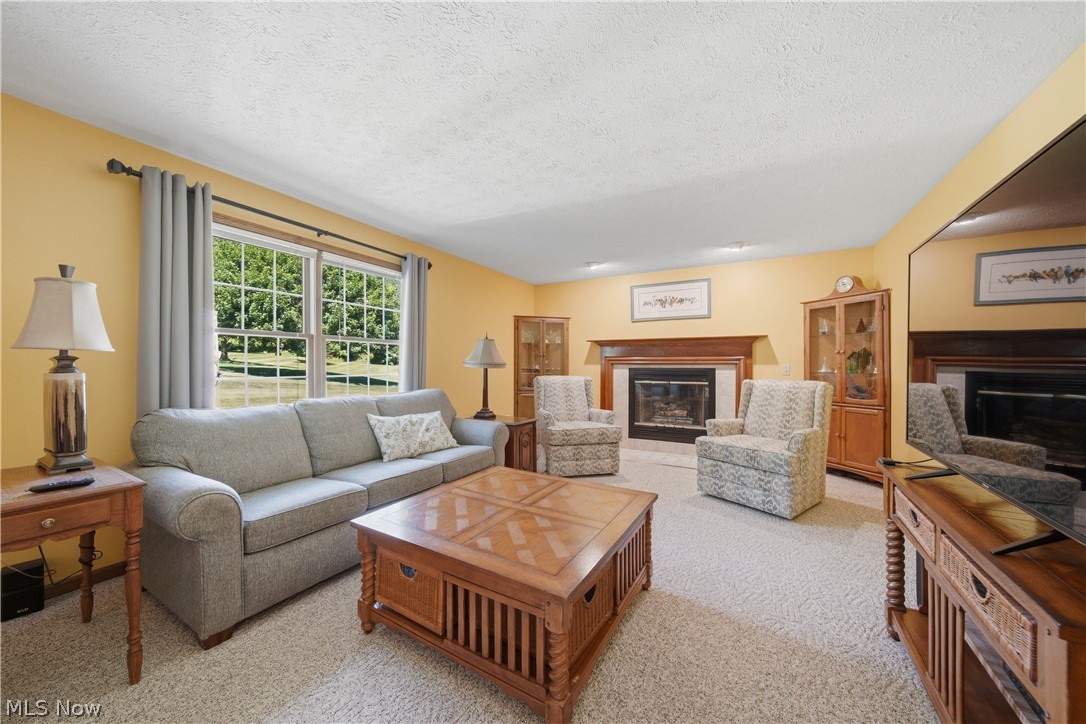813 Walnut Ridge Street NW Bolivar OH 44612