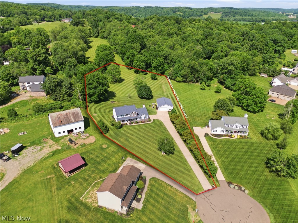 813 Walnut Ridge Street NW Bolivar OH 44612