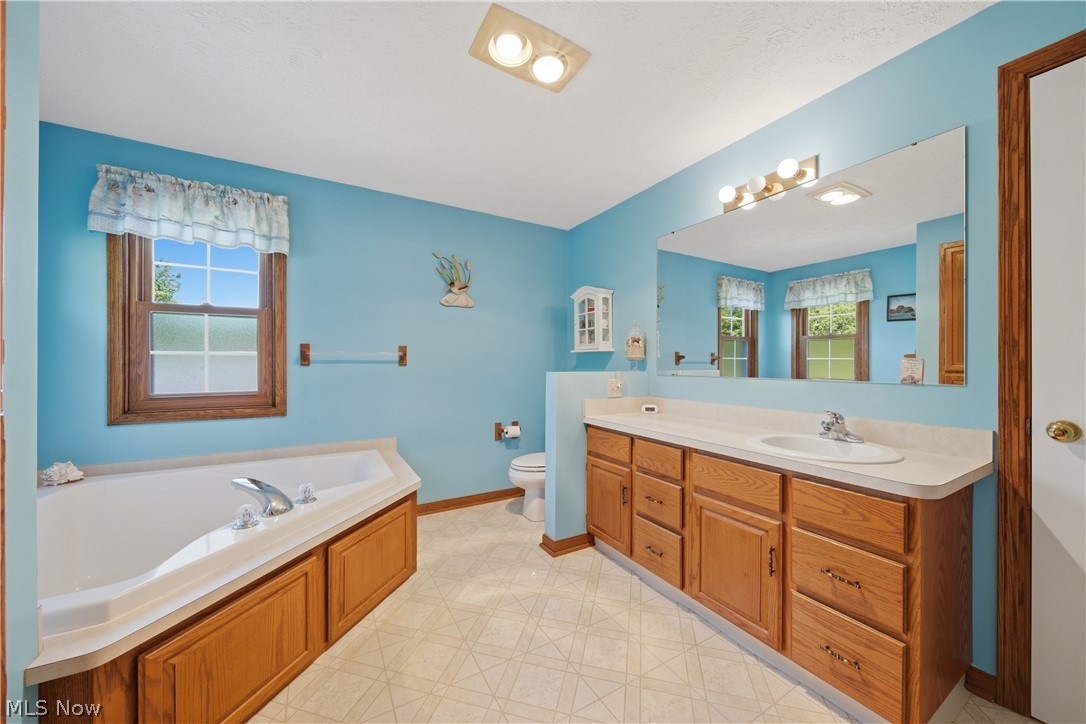 813 Walnut Ridge Street NW Bolivar OH 44612