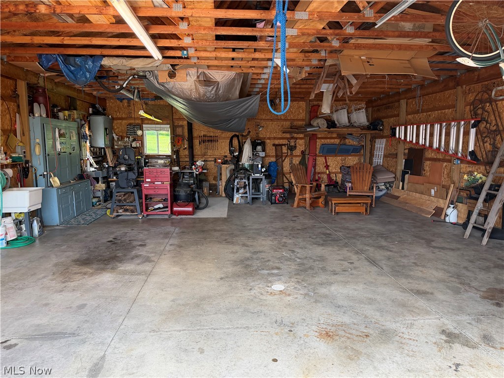 813 Walnut Ridge Street NW Bolivar OH 44612