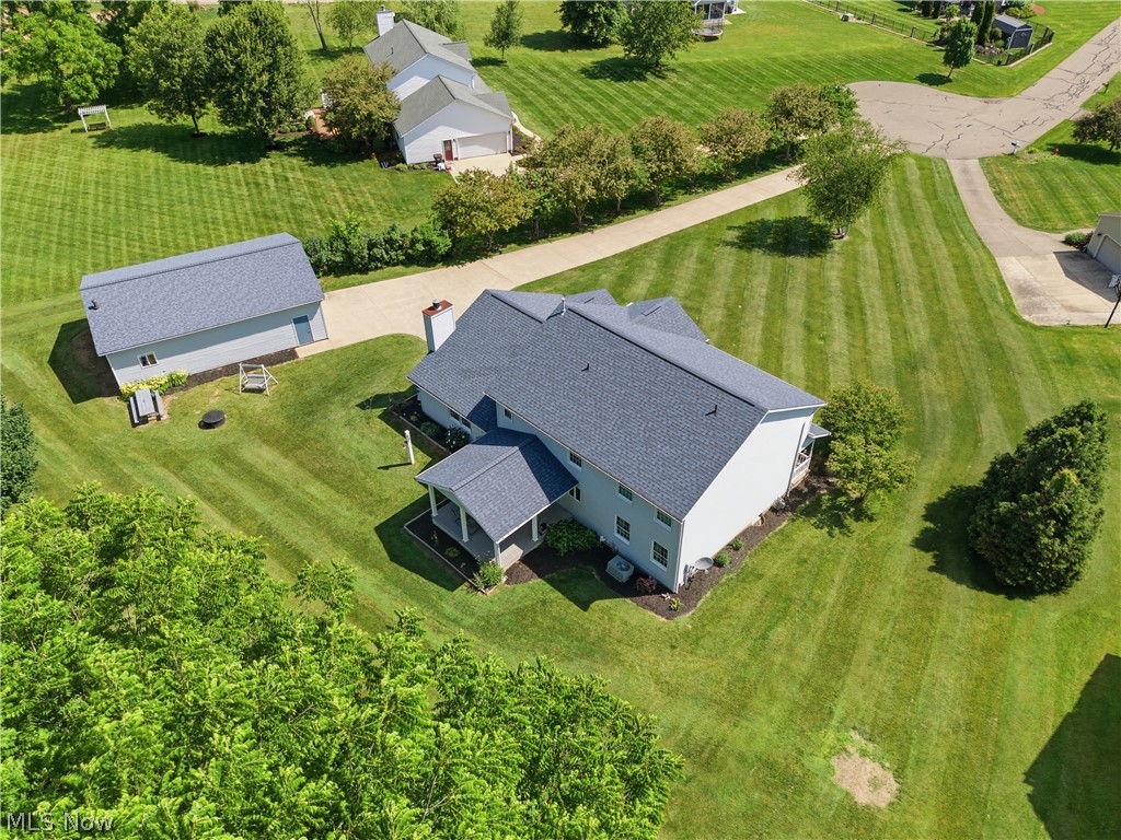 813 Walnut Ridge Street NW Bolivar OH 44612