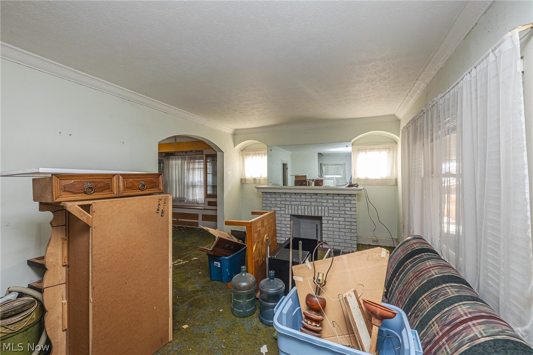 8214 Essen Avenue Parma OH 44129