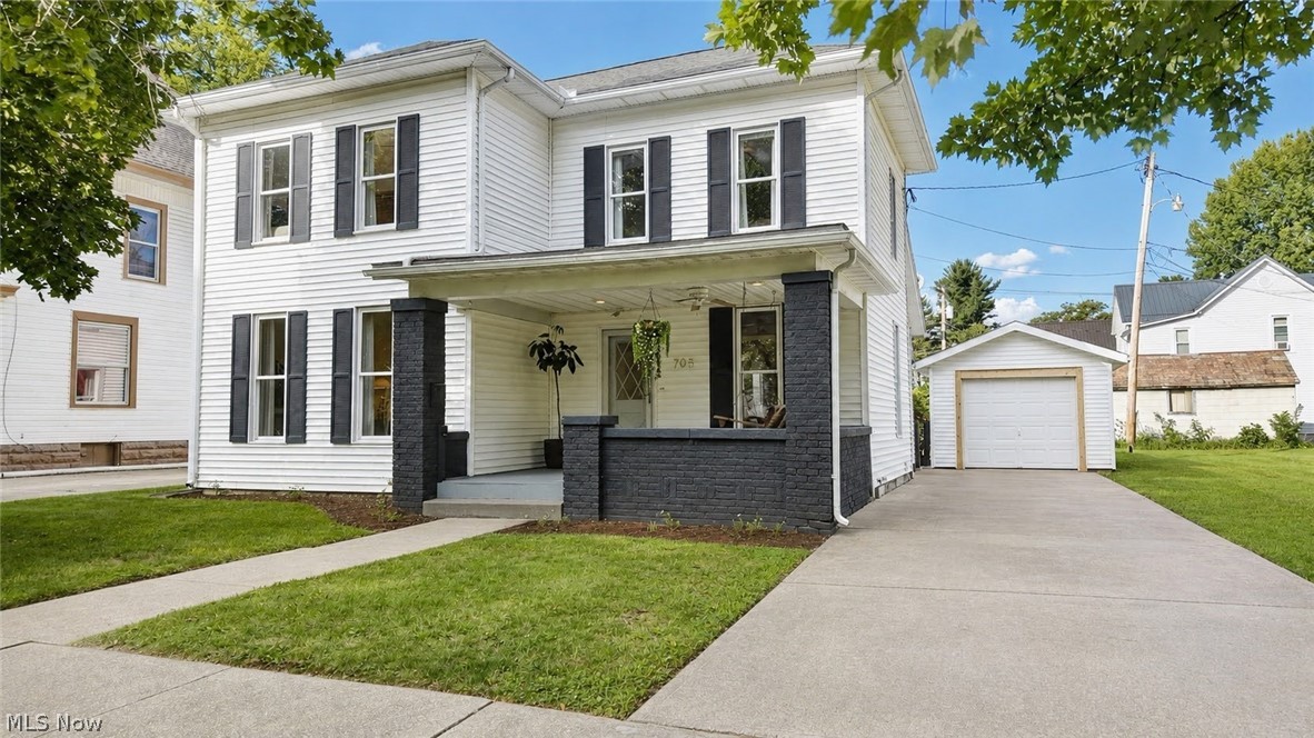 705 N Walnut Street Dover OH 44622