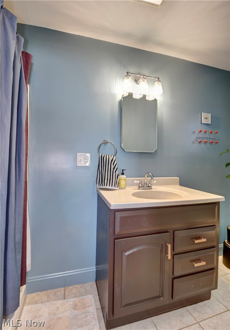 705 N Walnut Street Dover OH 44622