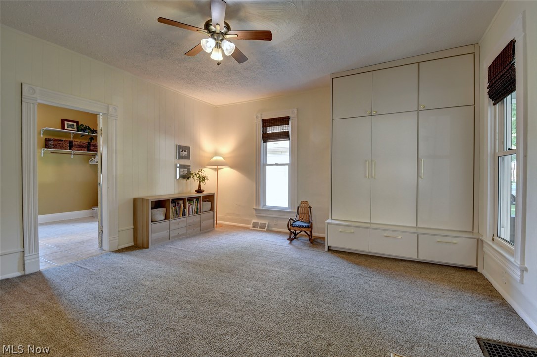 705 N Walnut Street Dover OH 44622