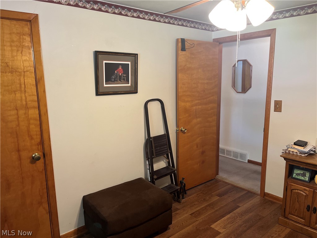 124 Aylesboro Avenue Boardman OH 44512