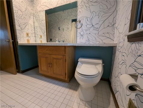 7715 Brecksville Road Independence OH 44131