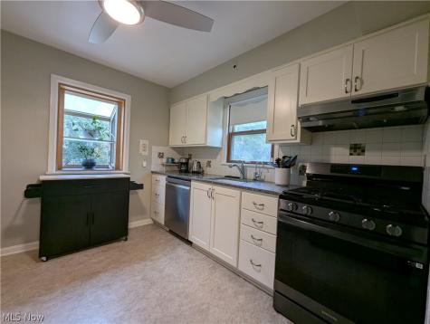 7715 Brecksville Road Independence OH 44131