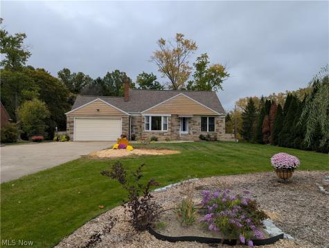7715 Brecksville Road Independence OH 44131