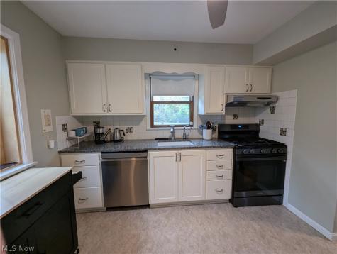 7715 Brecksville Road Independence OH 44131