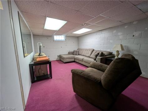7715 Brecksville Road Independence OH 44131