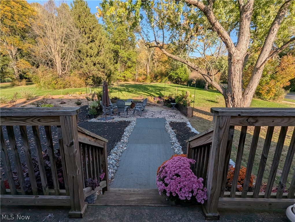 7715 Brecksville Road Independence OH 44131