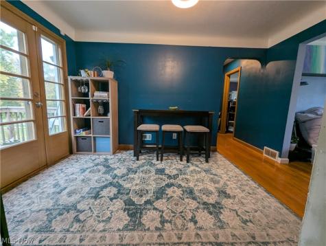 7715 Brecksville Road Independence OH 44131