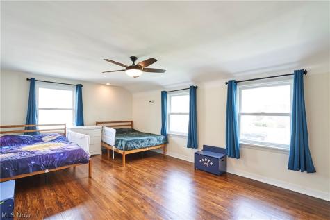 1360 Croyden Road Lyndhurst OH 44124