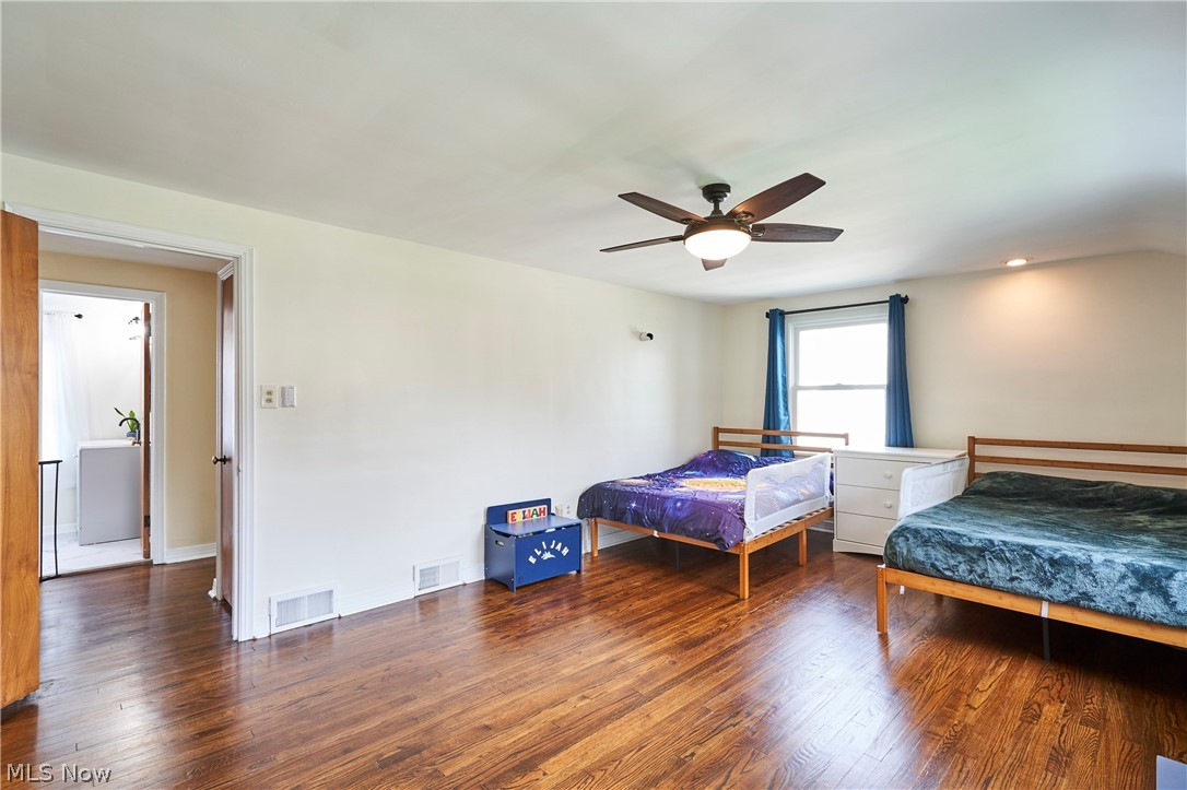 1360 Croyden Road Lyndhurst OH 44124