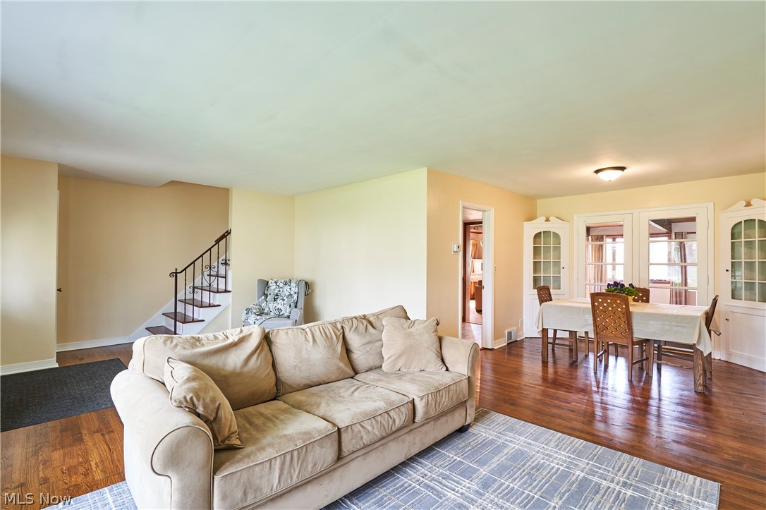 1360 Croyden Road Lyndhurst OH 44124