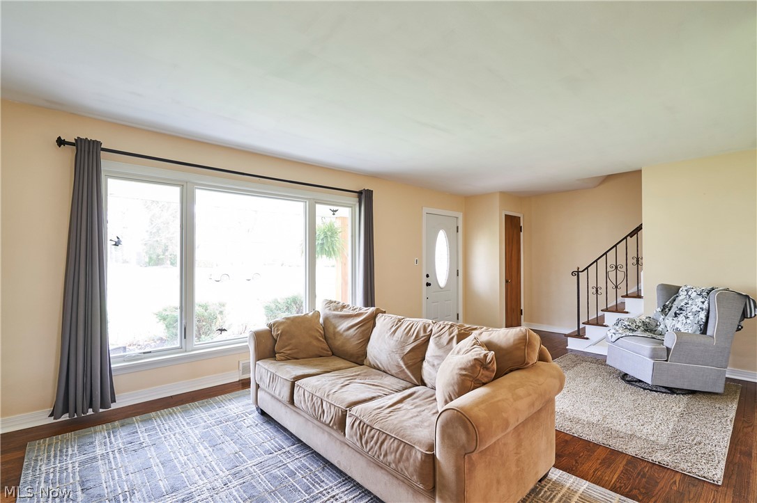 1360 Croyden Road Lyndhurst OH 44124