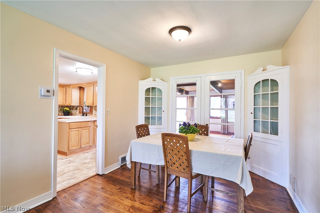 1360 Croyden Road Lyndhurst OH 44124