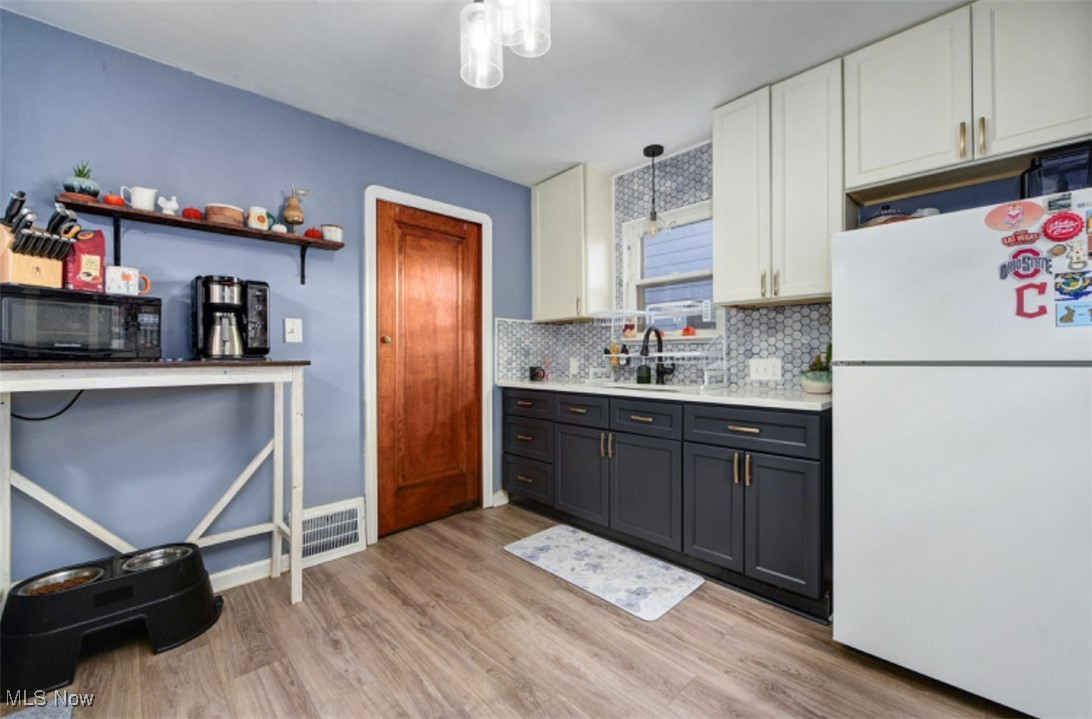 15311 Fernway Avenue Cleveland OH 44111