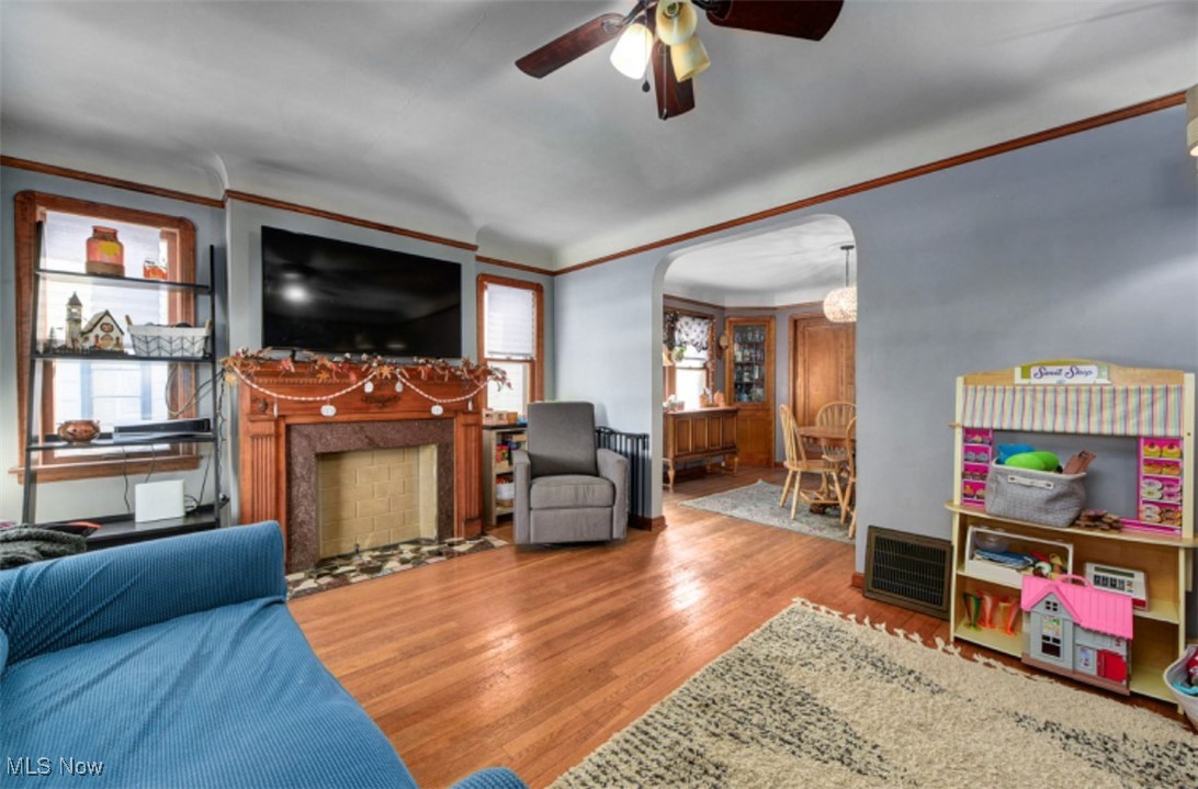 15311 Fernway Avenue Cleveland OH 44111