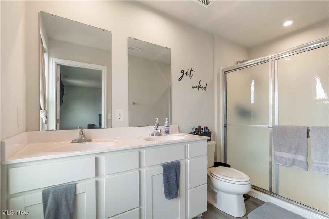 3564 Kenyon Creek Avenue NW Massillon OH 44647