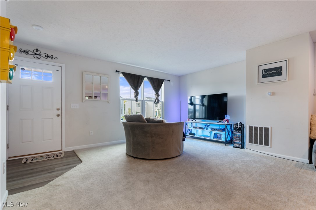 3564 Kenyon Creek Avenue NW Massillon OH 44647