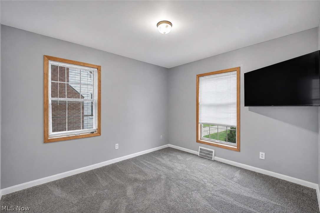 454 E 270th Street Euclid OH 44132