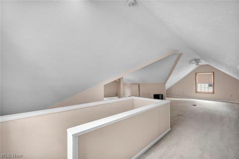 454 E 270th Street Euclid OH 44132