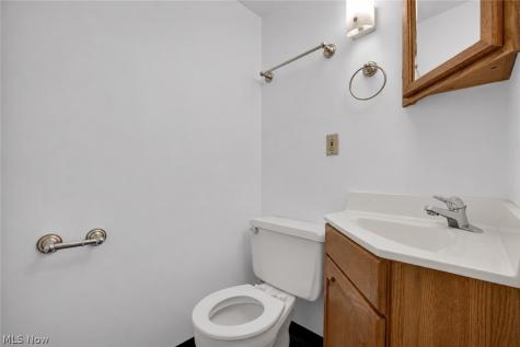 454 E 270th Street Euclid OH 44132
